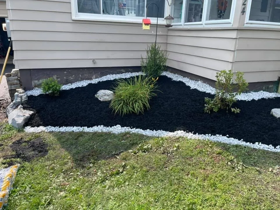 Affordable landscaping services in Oswego, NY - Fine Cut Construction & Lawnscapes