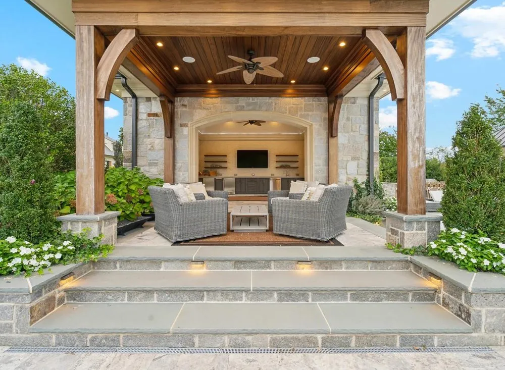 Custom landscaping services for year-round maintenance across Sterling, VA - Fine Landscapes