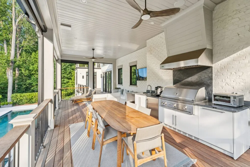 Expert yard maintenance for beautiful yards across Sterling, VA - Fine Landscapes