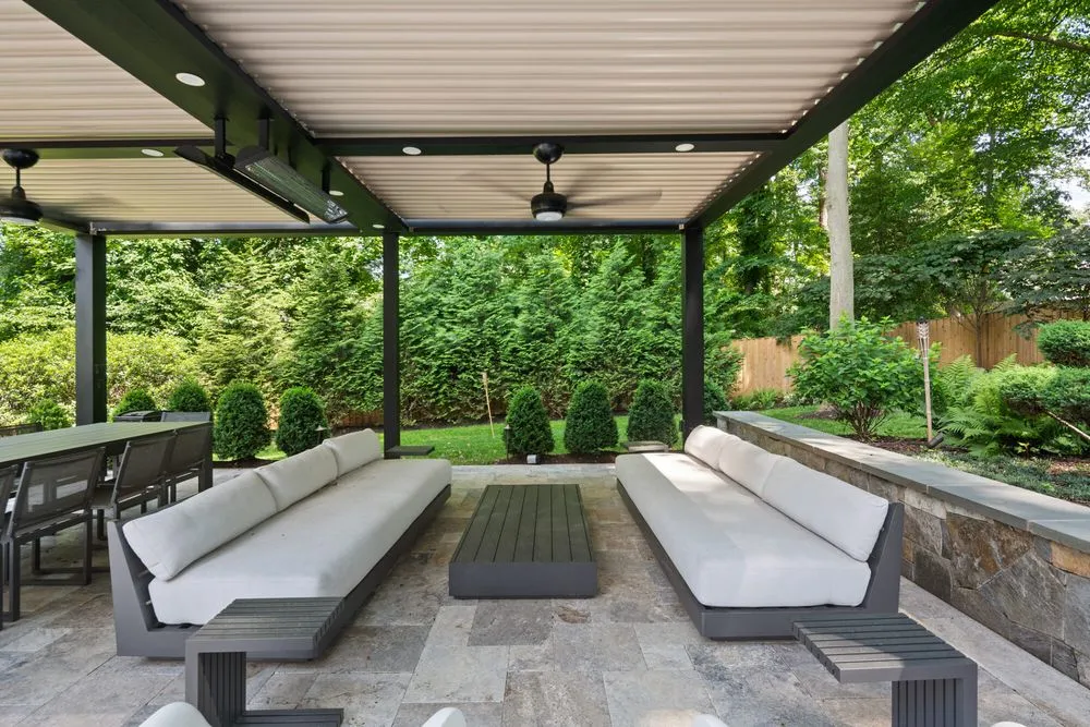 Custom outdoor landscaping in Sterling, VA - Fine Landscapes