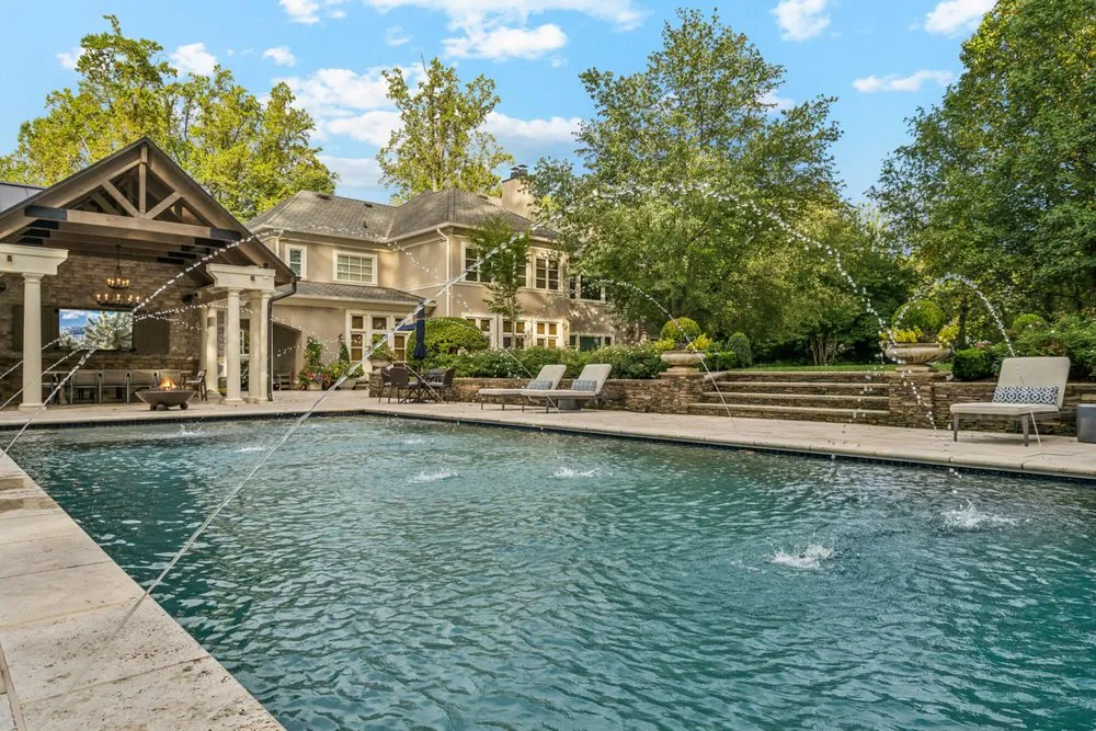 Reliable garden landscaping experts serving Sterling, VA - Fine Landscapes