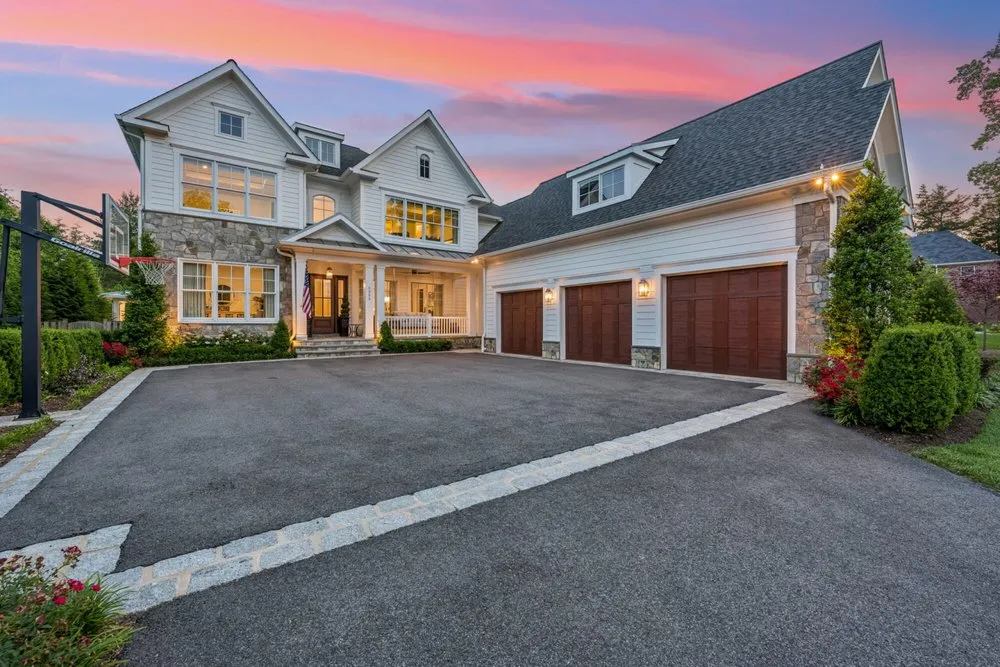 Expert lawn care service for beautiful yards in Sterling, VA by Fine Landscapes