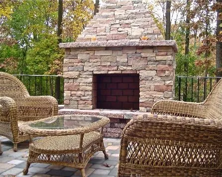 Reliable lawn care service experts serving Limerick, PA - Fine Lawns & Gardens