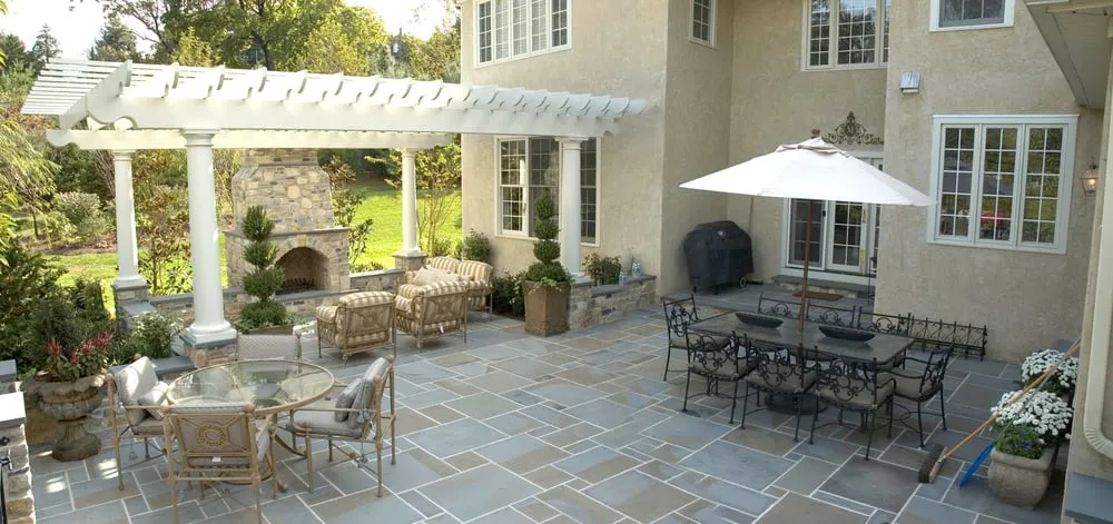 Custom garden landscaping in Limerick, PA - Fine Lawns & Gardens