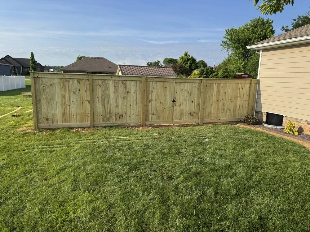 Local lawn mowing service in Bowling Green, KY - Fine Line Fencing & landscaping