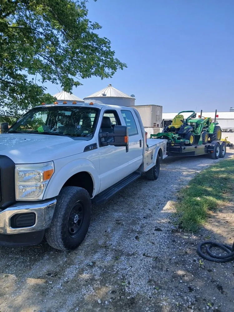 Local yard cleanup service near you in New Baden, IL by Fine Line Lawn & Landscape