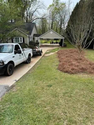 Fine Line Lawn Care Logo