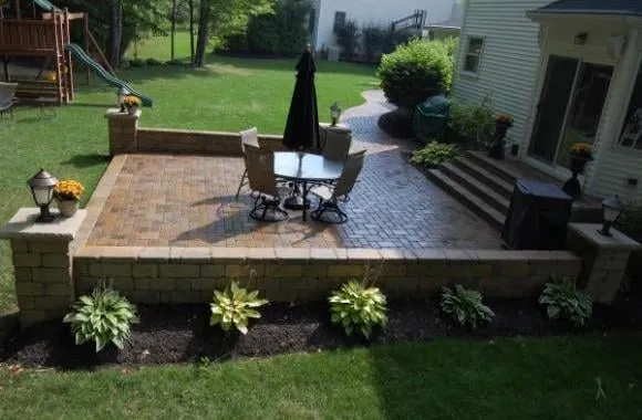 Affordable yard cleanup service for year-round maintenance across Hixson, TN - Fine Lines Landscaping