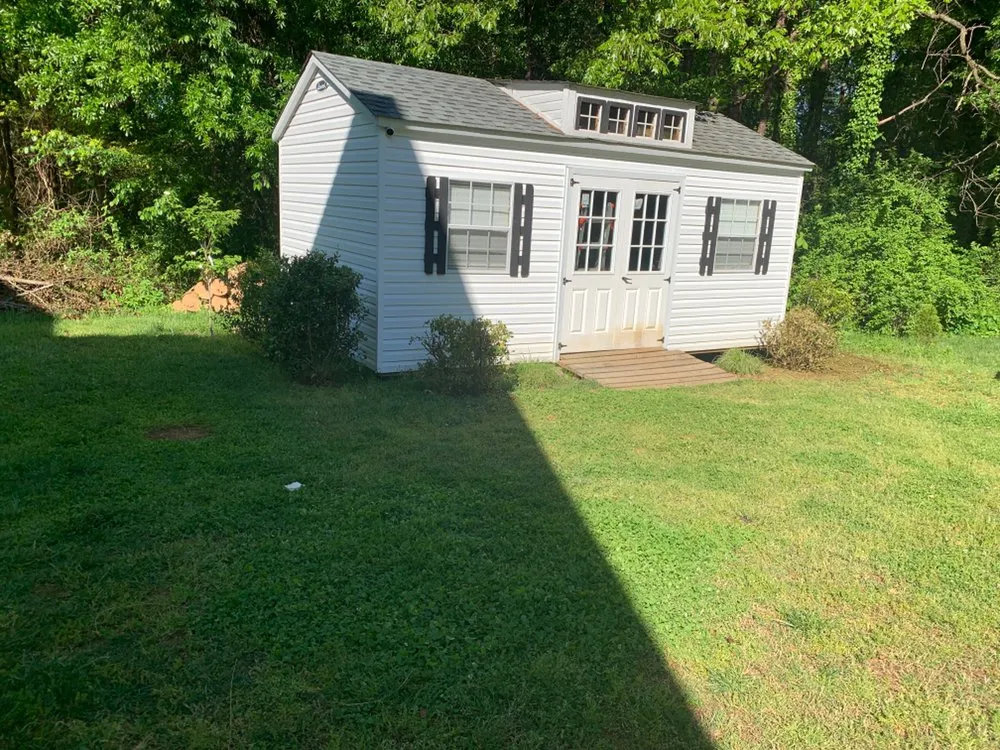 Affordable garden landscaping experts serving Denver, NC - Fine Lines Lawn And Landscape