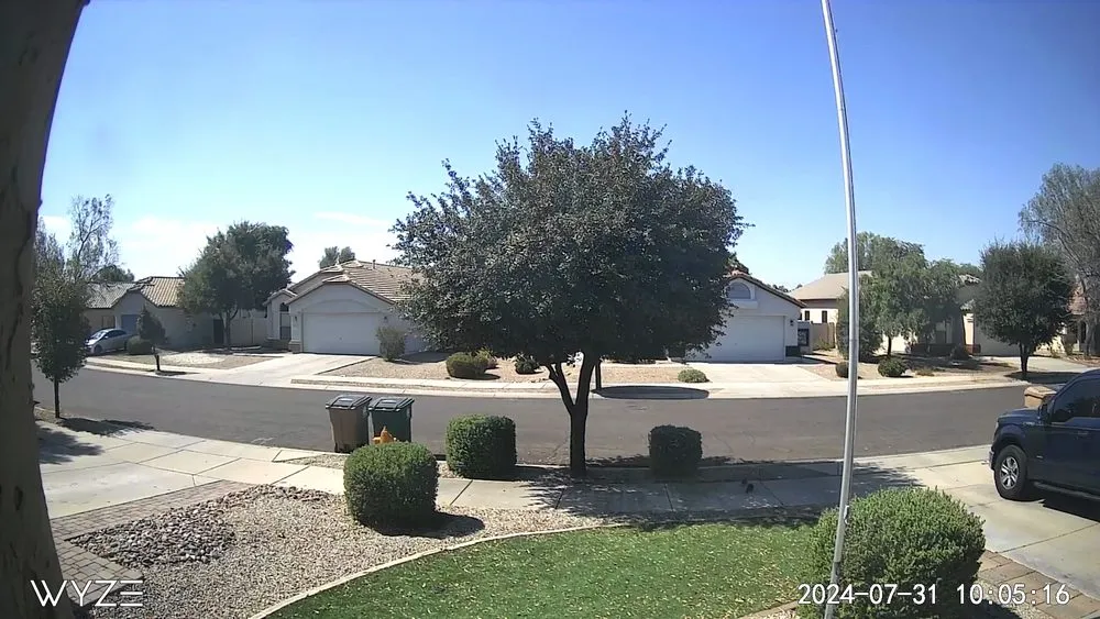 Local lawn mowing service experts serving Goodyear, AZ - Fine Yard Management