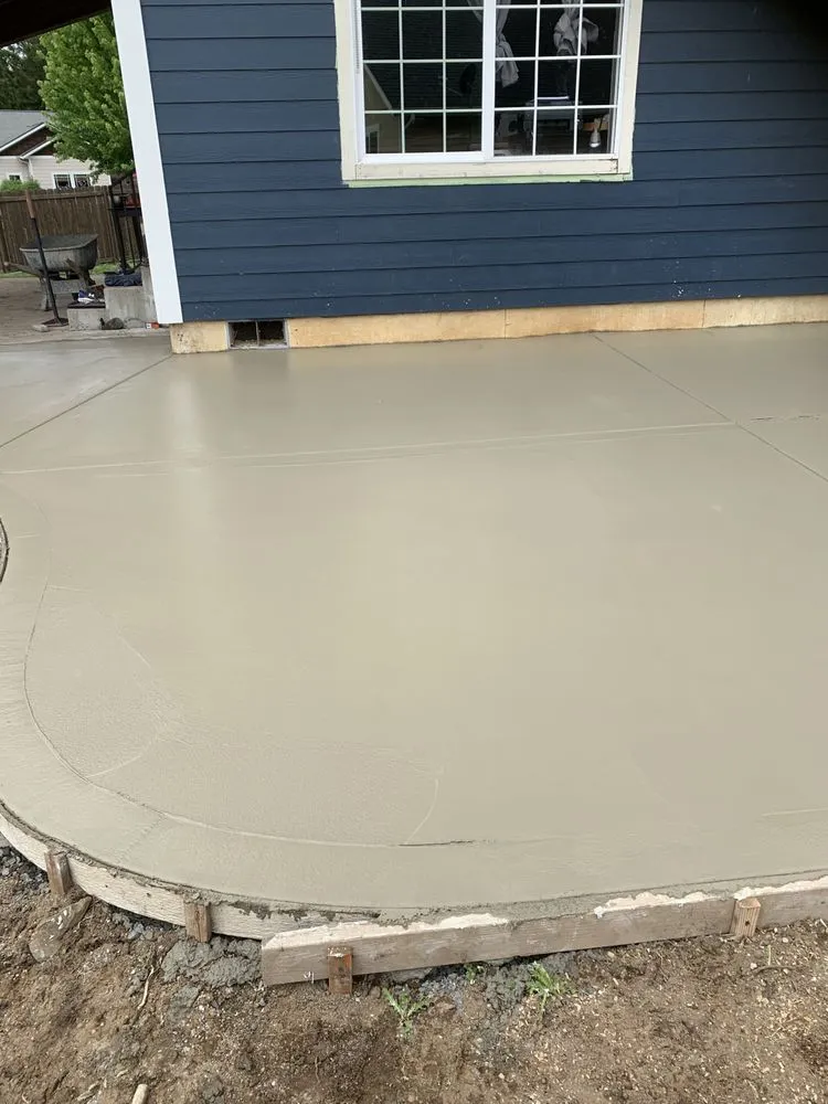 Top-rated garden landscaping in Vader, WA by Finepolo Construction & Restoration