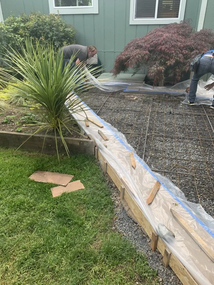 Professional residential landscaping experts serving Vader, WA - Finepolo Construction & Restoration