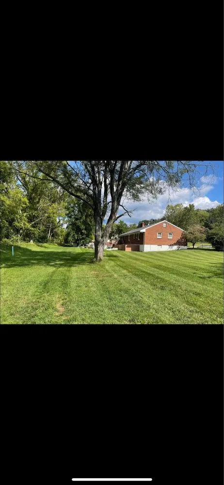 Local landscaping services in Roanoke, VA - Fines Lawncare Services