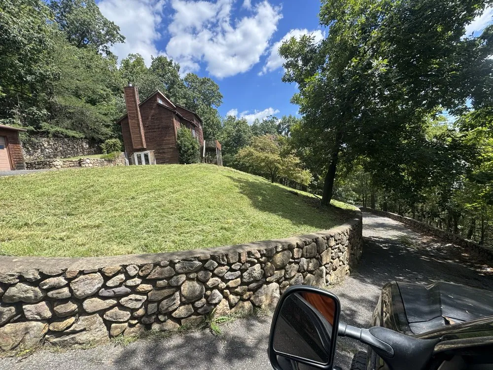 Affordable outdoor landscaping near you in Roanoke, VA by Fines Lawncare Services