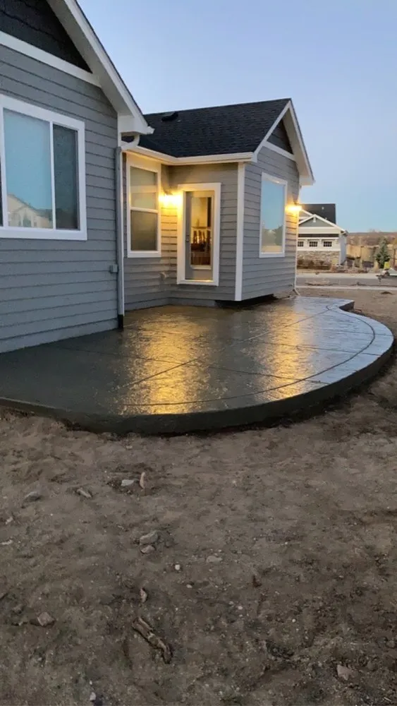 Custom garden landscaping near you across Colorado Springs, CO - Finesse Exteriors