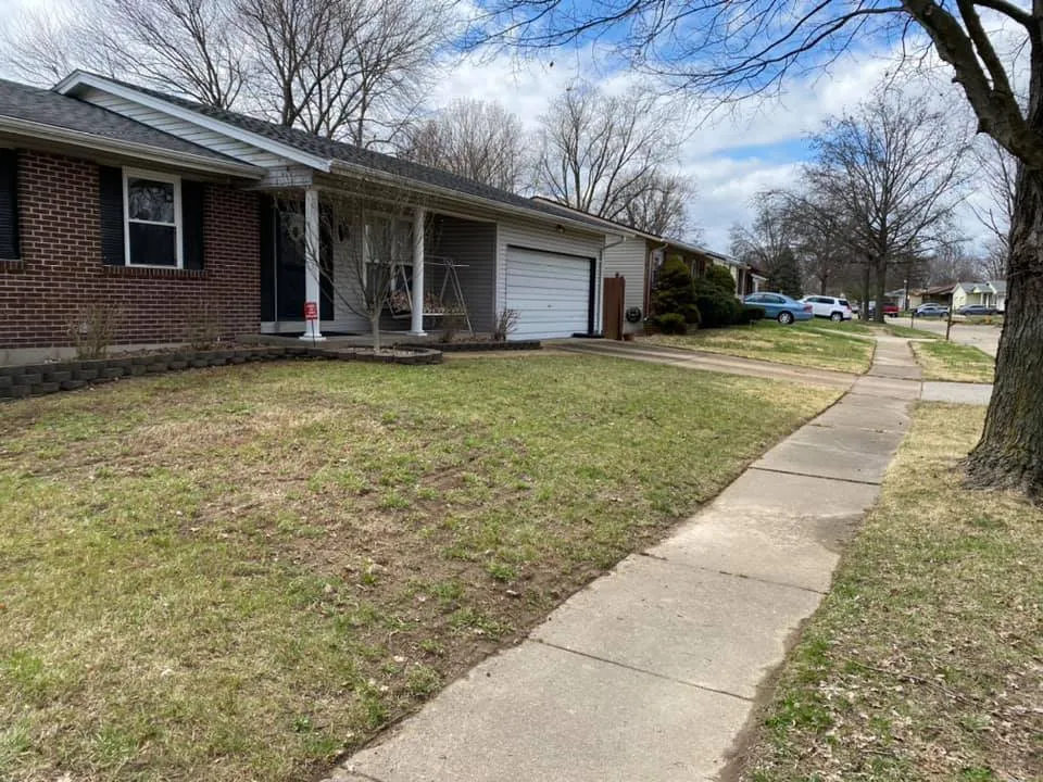 Expert yard maintenance for homes in Saint Louis, MO by Finessed Lawn Care