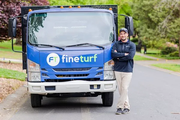 FineTurf Logo
