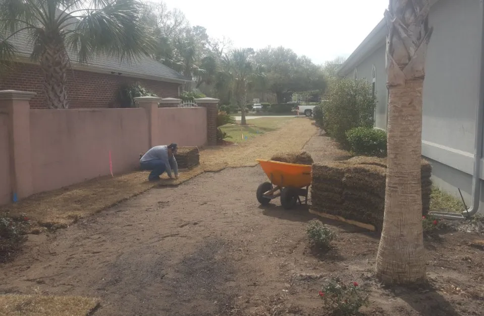 Affordable outdoor landscaping in Myrtle Beach, SC by Finish Cut Landscaping