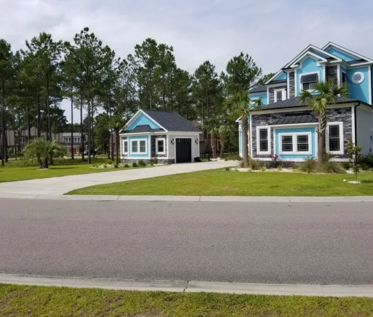 Custom lawn care service experts serving Myrtle Beach, SC - Finish Cut Landscaping