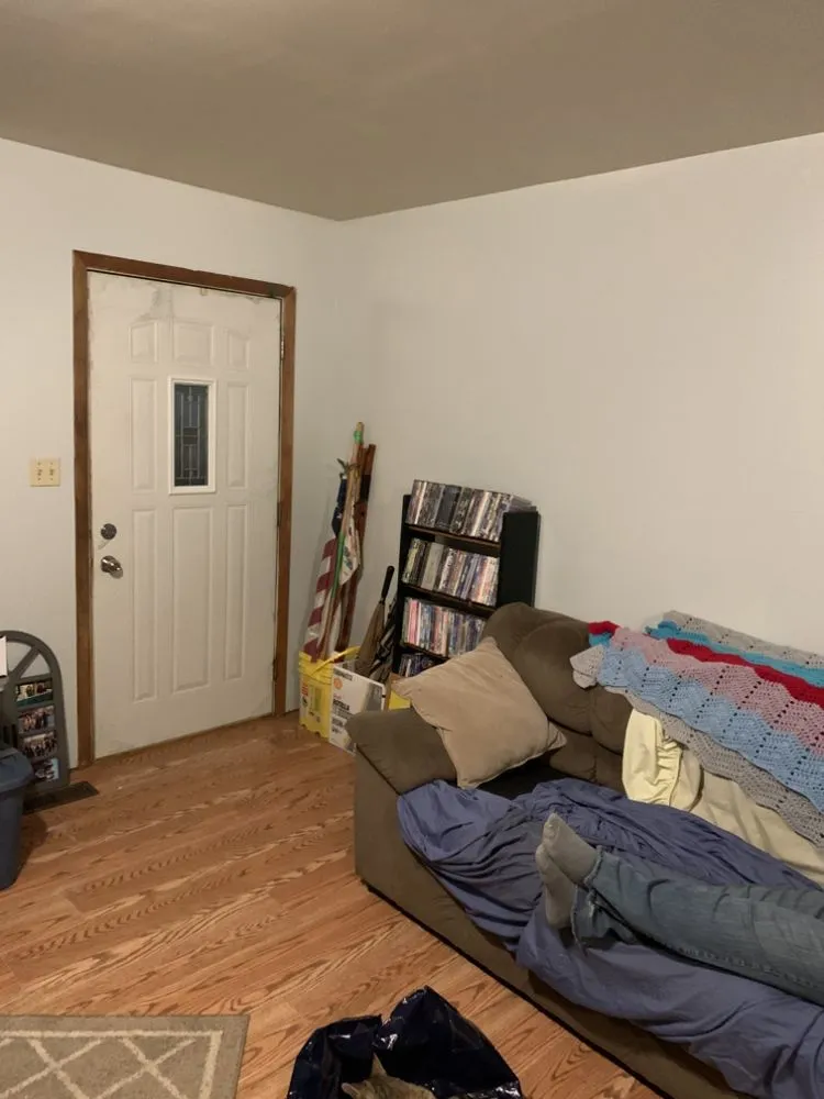 Reliable yard maintenance experts serving Oakland City, IN - Finishing Touches