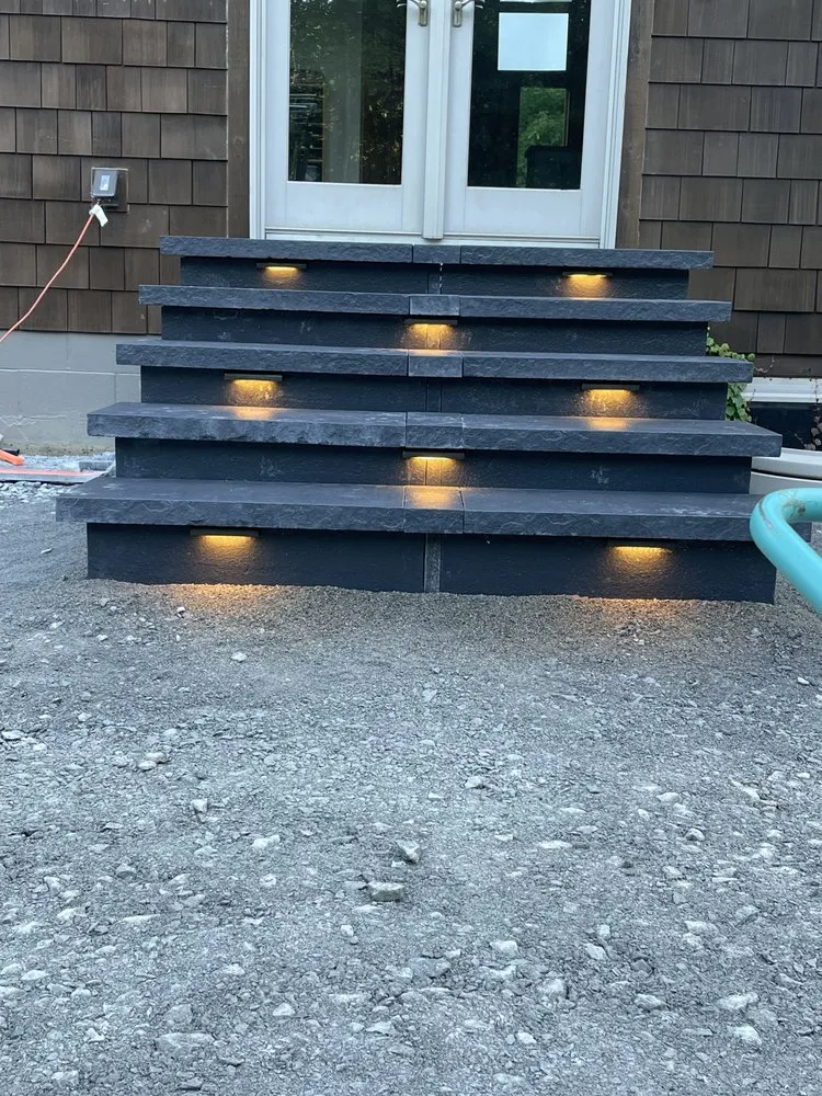 Affordable yard maintenance experts serving Fredonia, PA - Finley's Outdoor Features