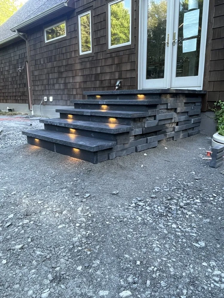 Expert landscape design experts serving Fredonia, PA - Finley's Outdoor Features