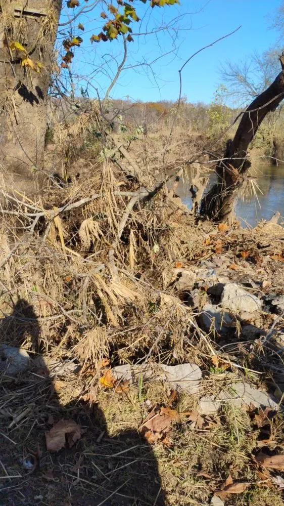 Local residential landscaping in Cedar Hill, MO by Finnfinnsbizz