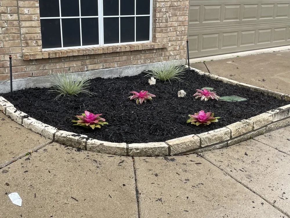 Custom yard cleanup service in Godley, TX - Finn's Lawn Care Services