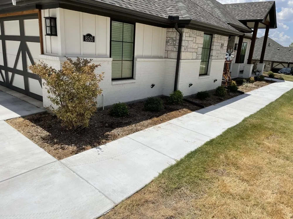 Trusted outdoor landscaping experts serving Godley, TX - Finn's Lawn Care Services