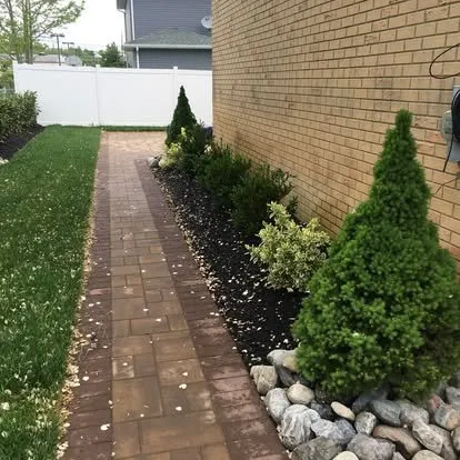 Custom landscaping services in Port Charlotte, FL - Fiorello Landscaping