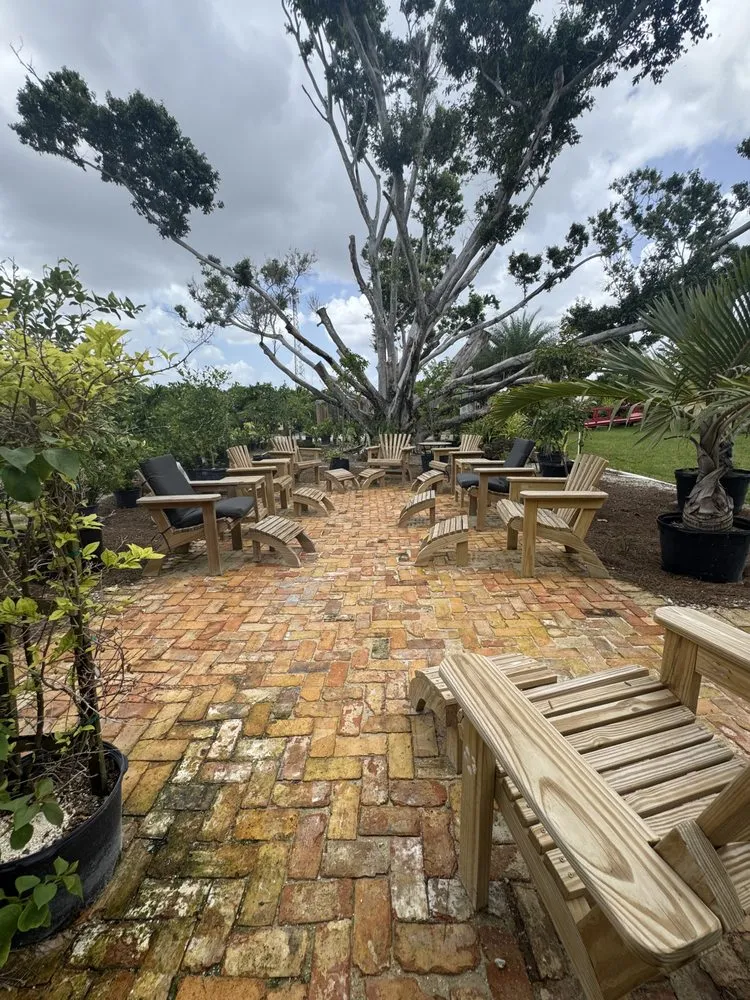 Professional outdoor landscaping for beautiful yards across Fort Myers, FL - Fiores