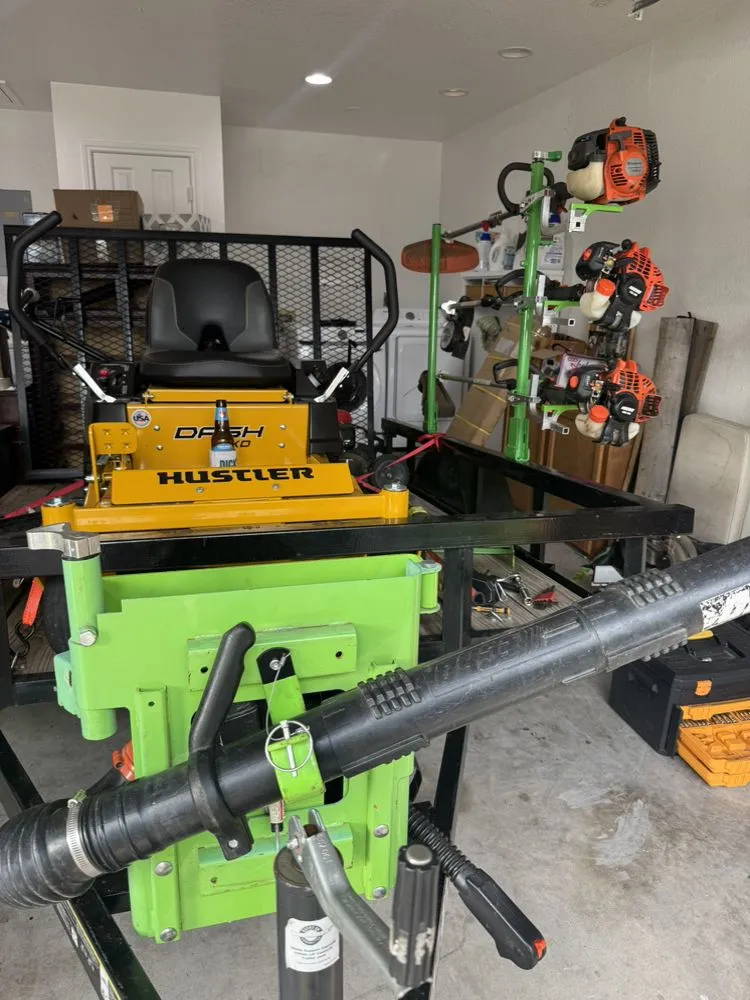 Affordable lawn mowing service in Harker Heights, TX by Fire Cutz Lawn Care