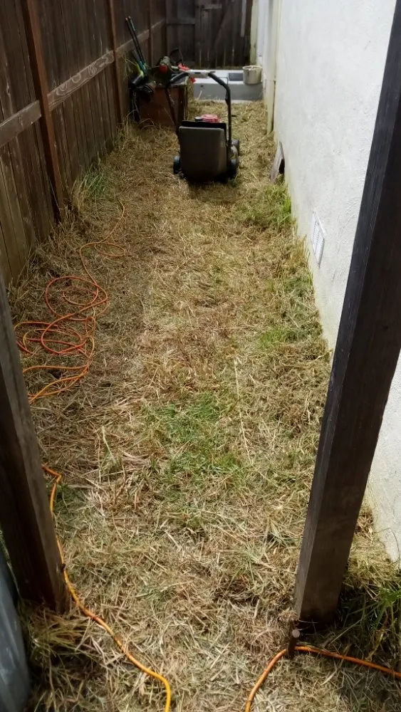 Local residential landscaping in San Pablo, CA by Fire smoke landscape on going