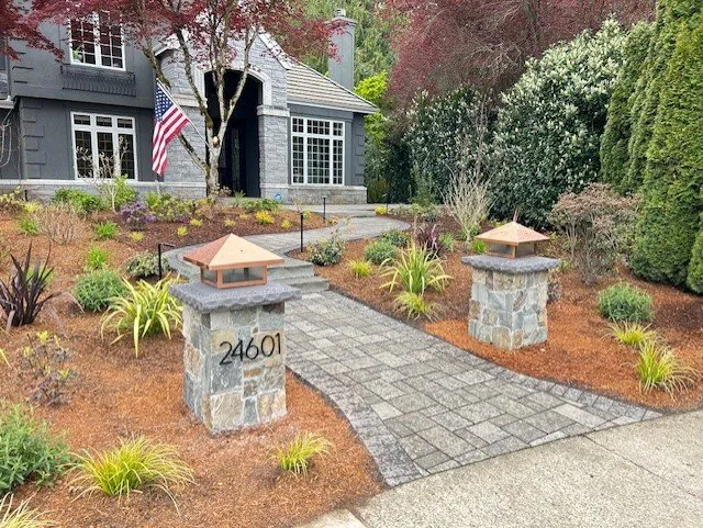 Local yard cleanup service experts serving Everett, WA - Fire Sparrow Landscaping