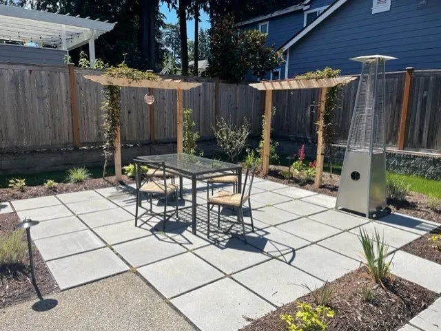 Affordable yard maintenance for beautiful yards across Everett, WA - Fire Sparrow Landscaping