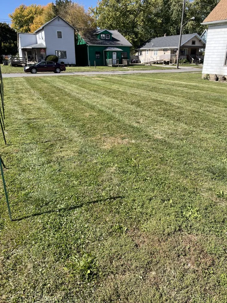 Reliable outdoor landscaping experts serving Lima, OH - First Call Lawn Care