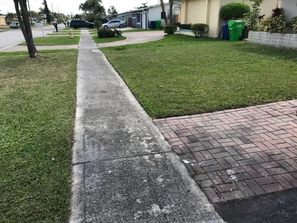 Expert residential landscaping experts serving Sunrise, FL - First Chance Landscaping