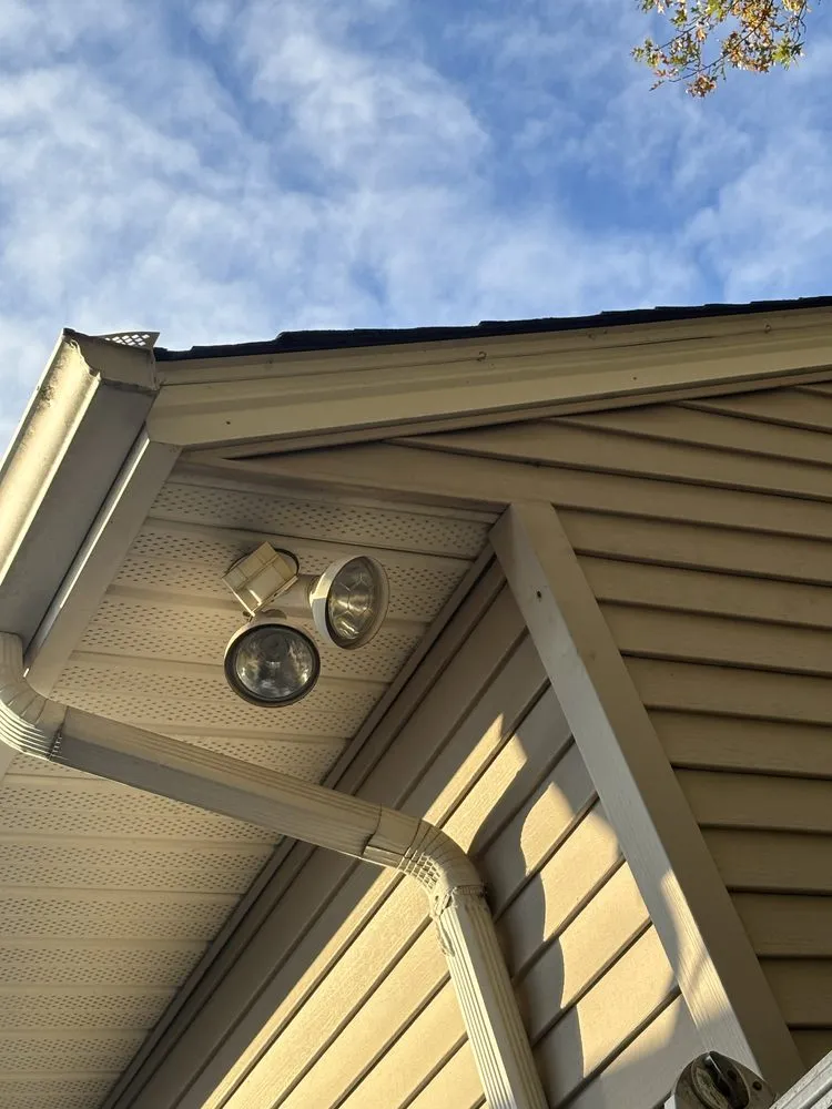 Trusted lawn mowing service experts serving Lorain, OH - First Choice Home Solutions