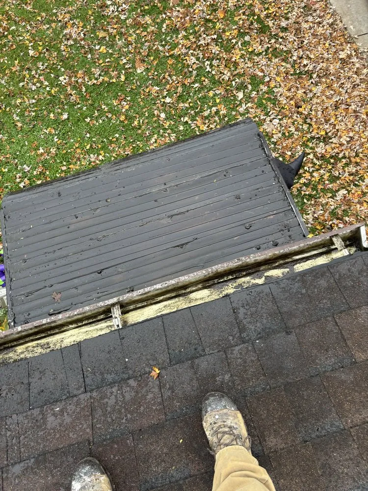 Affordable landscape design in Lorain, OH by First Choice Home Solutions