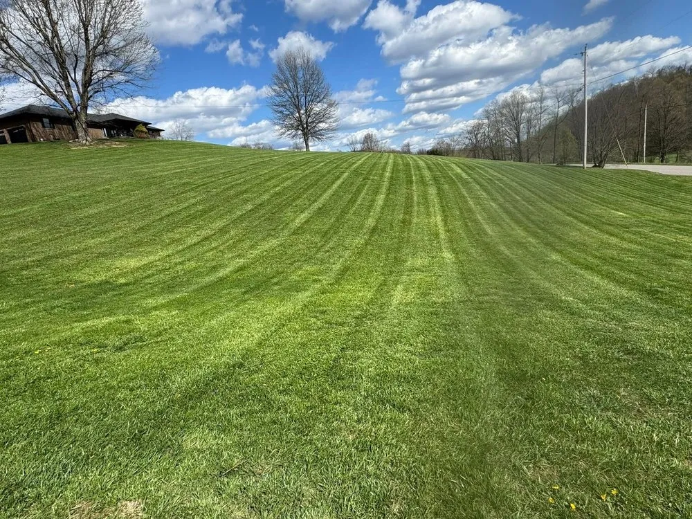 Local garden landscaping experts serving Lost Creek, WV - First Choice Lawn Care