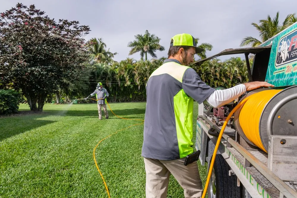 Reliable landscaping services experts serving Loxahatchee, FL - First Choice