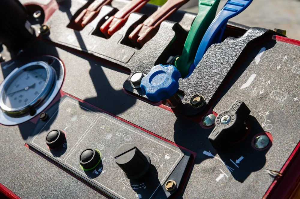 Reliable yard cleanup service for beautiful yards in Loxahatchee, FL by First Choice