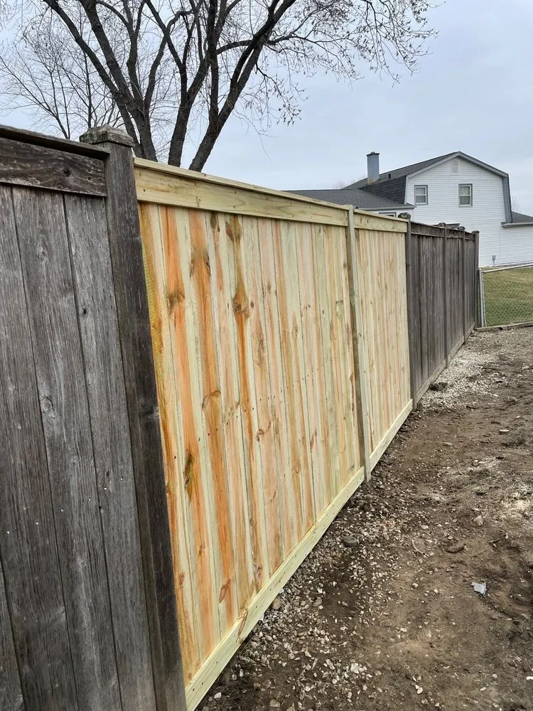 Top-rated yard maintenance for beautiful yards across North Chicago, IL - First choice