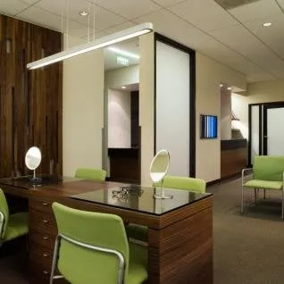 Custom lawn care service experts serving North Chicago, IL - First choice