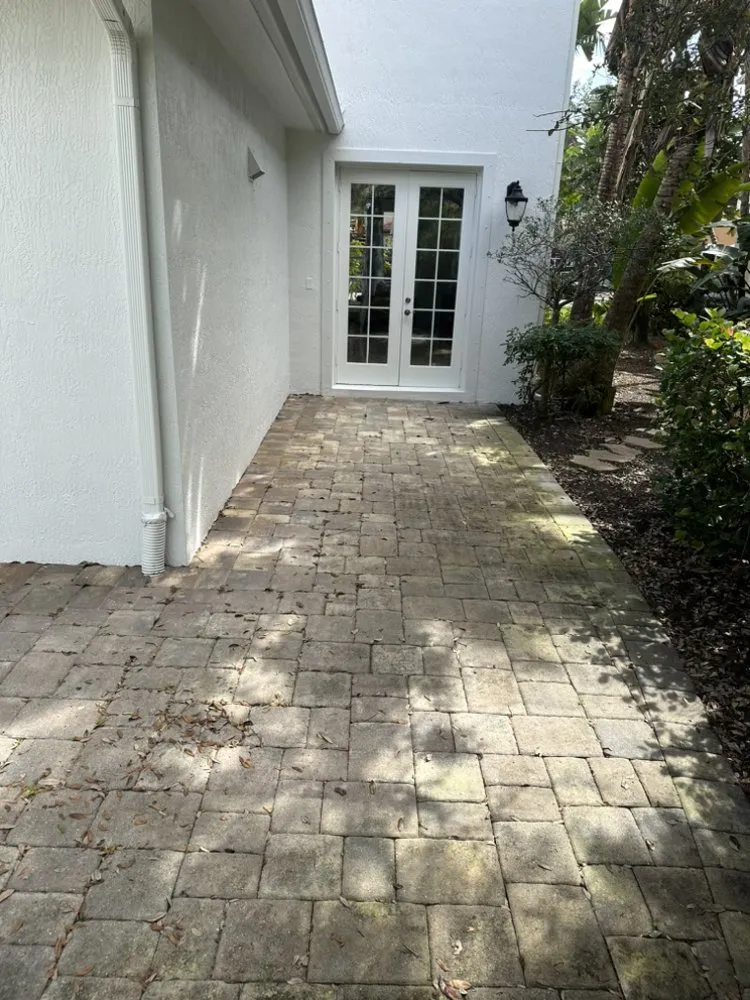 Top-rated lawn care service experts serving Port Saint Lucie, FL - First Choice Repairs