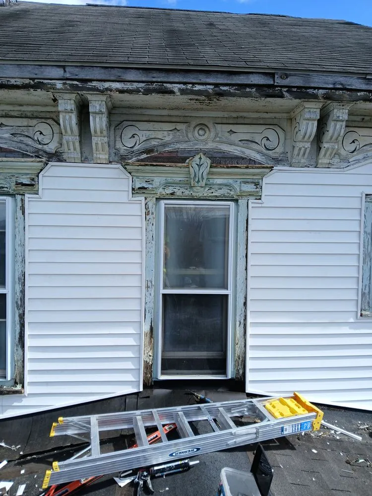 Custom yard cleanup service for year-round maintenance in Altoona, PA by First Class Construction