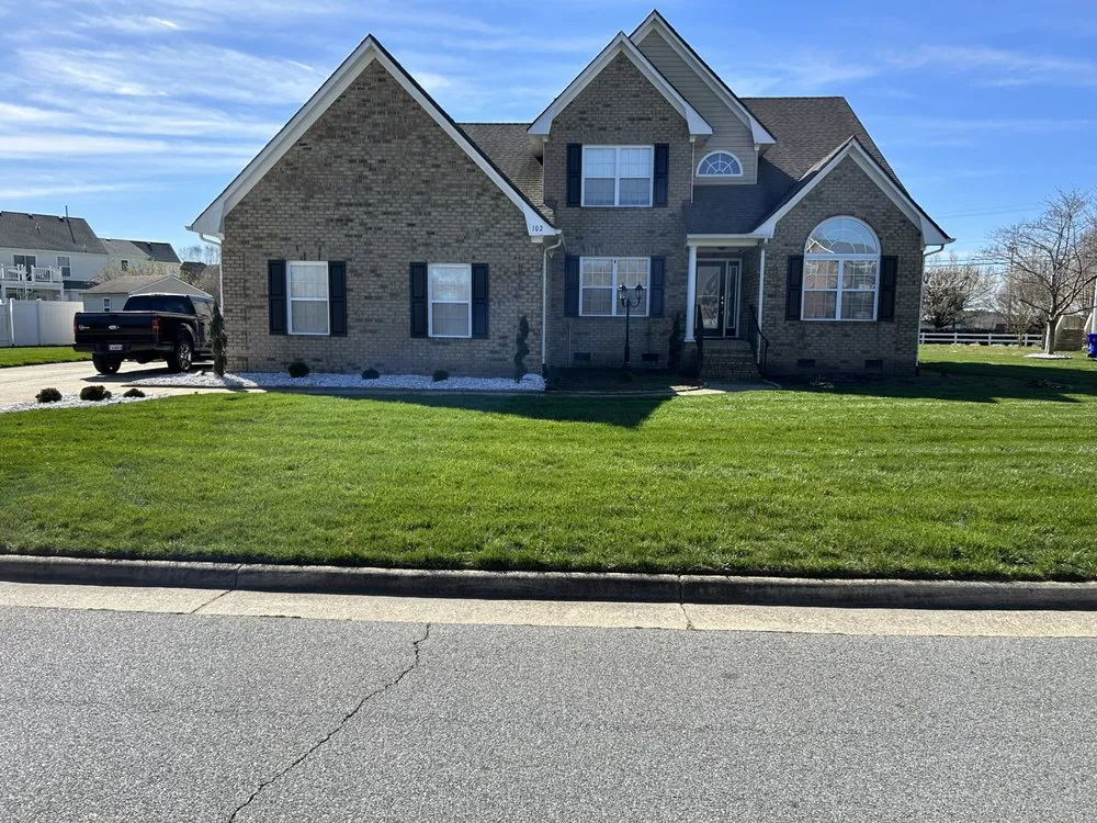 Local outdoor landscaping in Hampton, VA - First Class Cuts