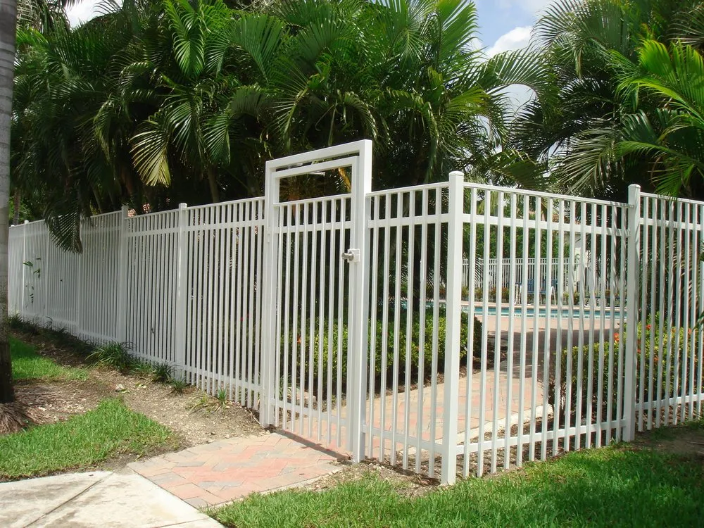 Local garden landscaping experts serving Sunrise, FL - First Class Fence & Rail