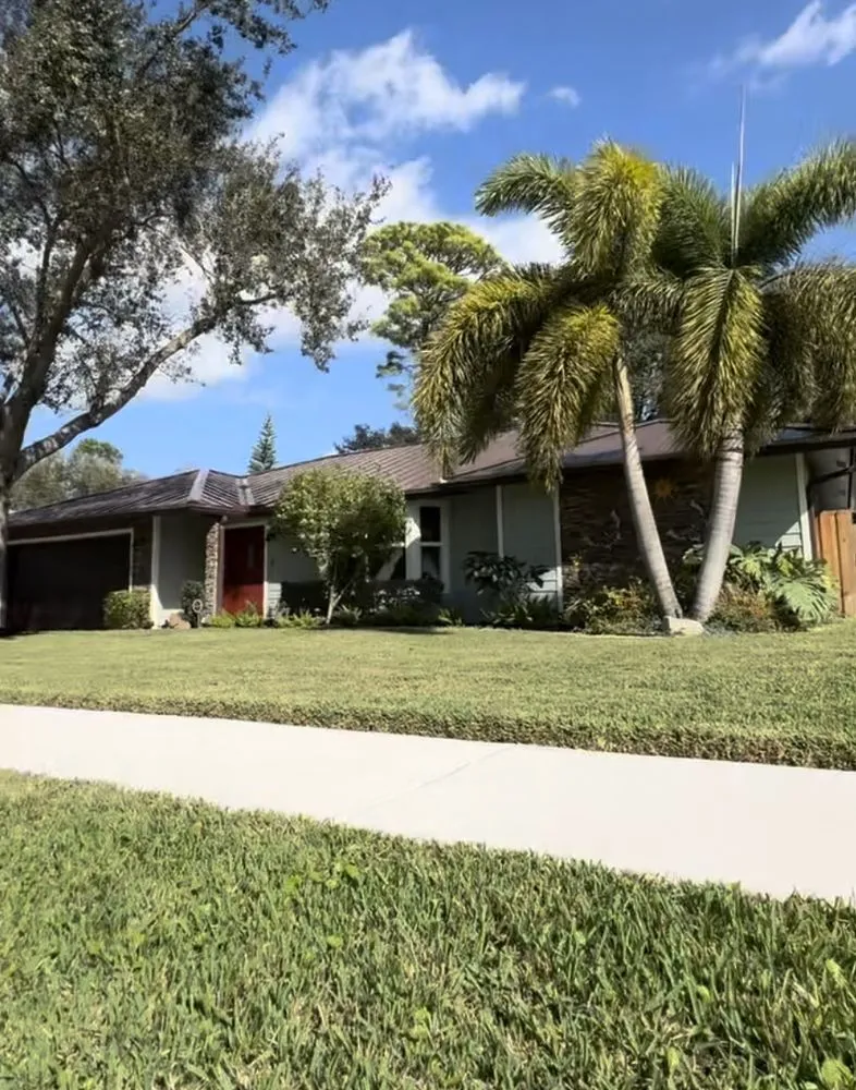 Local lawn mowing service in Wellington, FL - First Due Lawn Maintenance