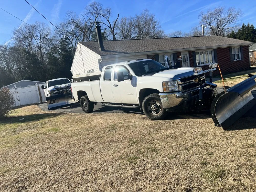 Local garden landscaping for beautiful yards in Waldorf, MD by First Impression Lawn Care